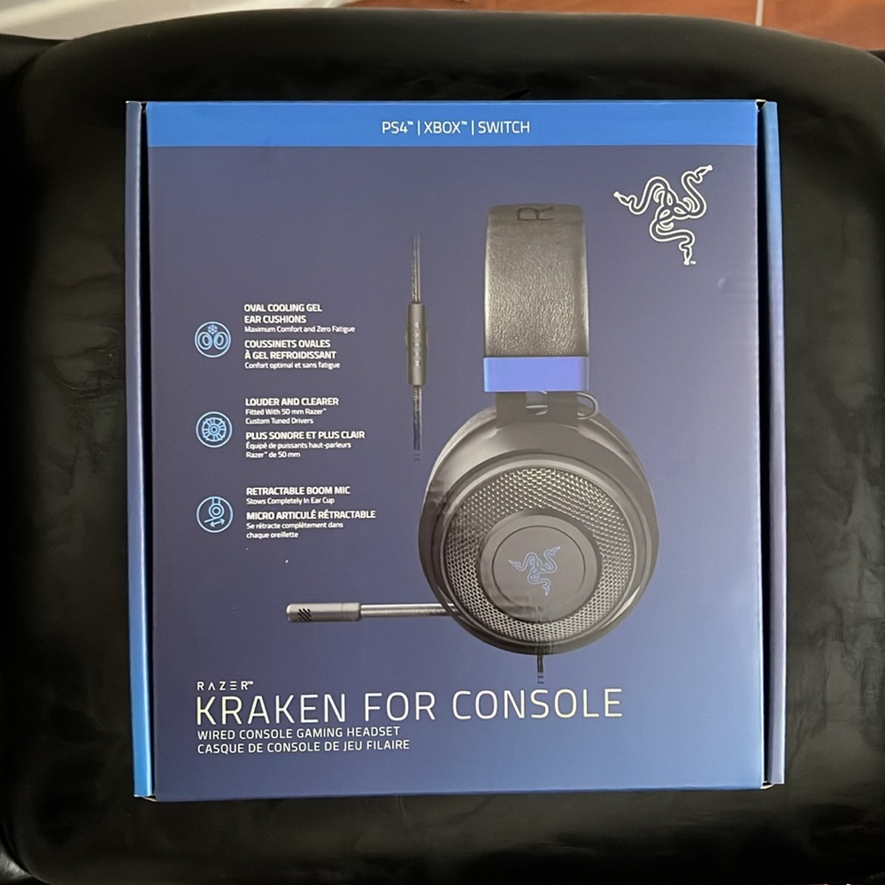 NEW Razer KRAKEN FOR CONSOLE Gaming Headset